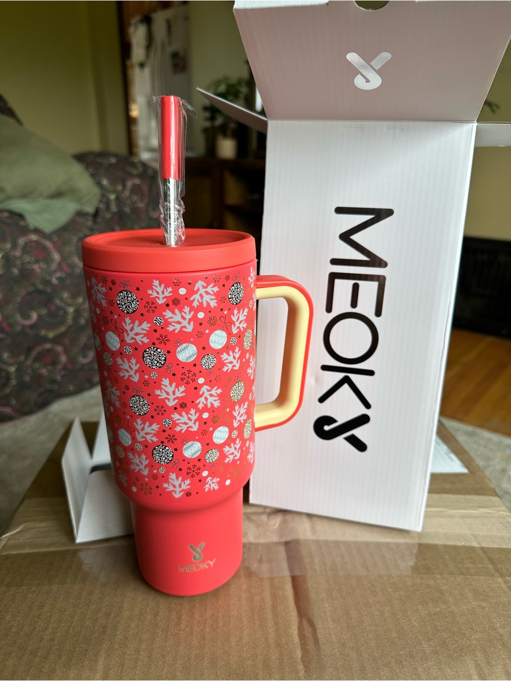 Red Holiday Travel Mug with Handle and Straw
